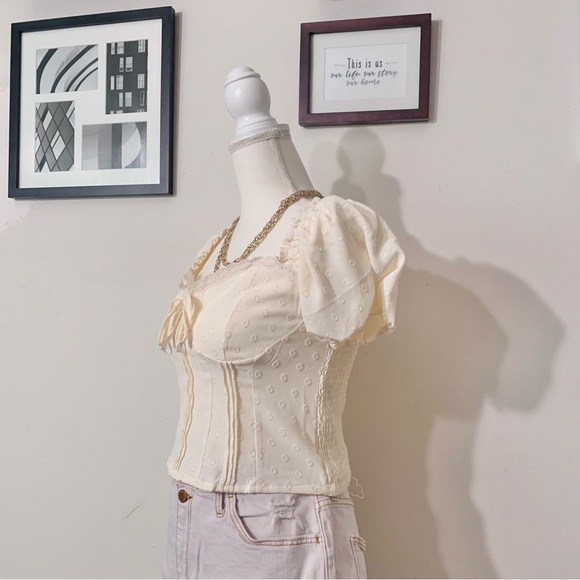 ❌SOLD❌ Forever 21 Cream Bustier Crop Top Puff Sleeve Ruched Blouse Polka Dot Med - Picture 6 of 13